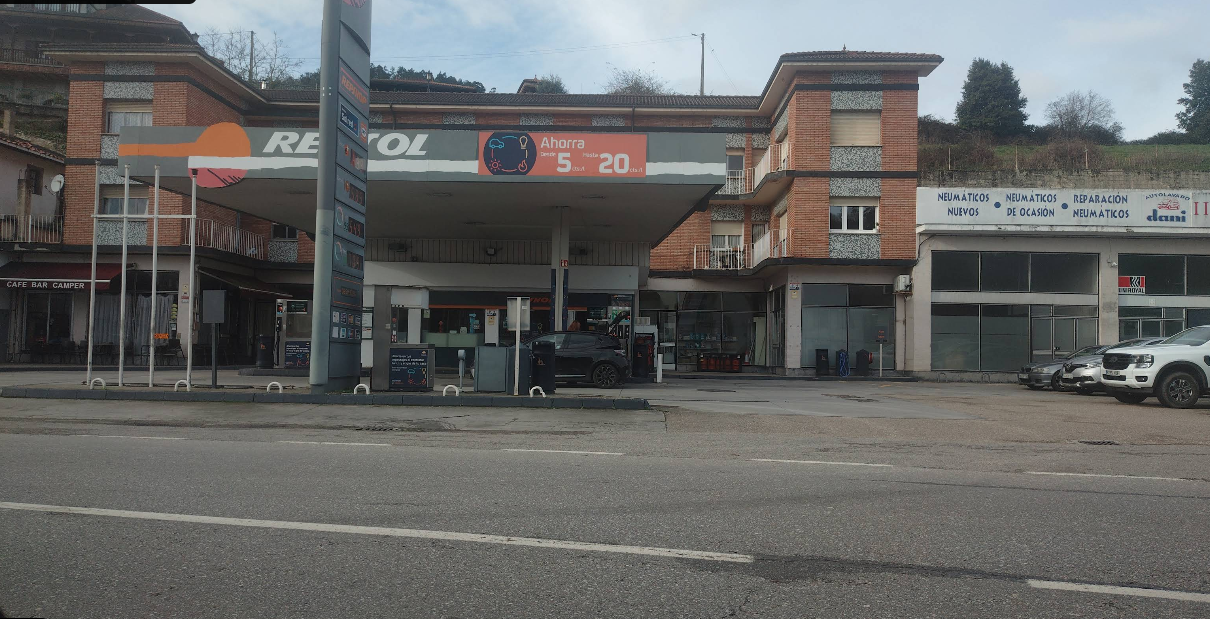 Gasolinera Cornellana